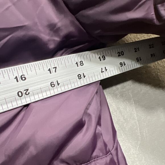 Tahari Down Puffer Coat Shawl Collar Quilted Zipper & Snap Purple Size M (READ) - Picture 11 of 12